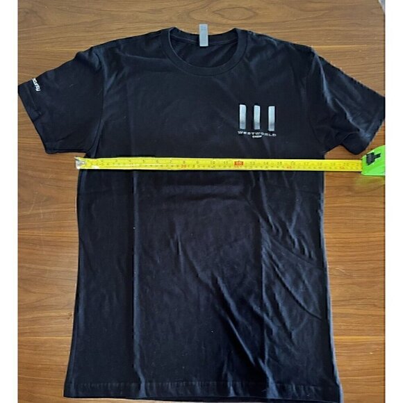 Small West World Cast Crew T-shirt RARE Reel security Westworld Dolores Graphic - Picture 1 of 6